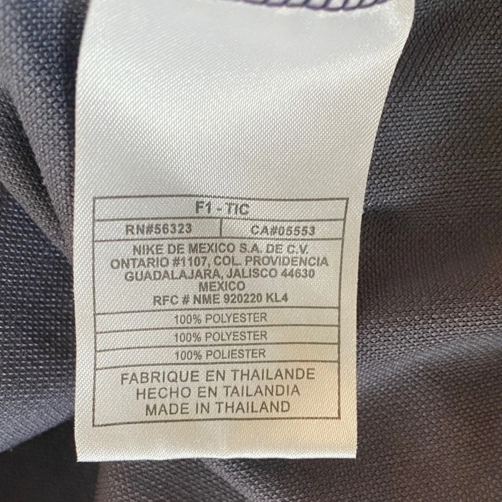 Nike Women's Purple Hoodie Size Small